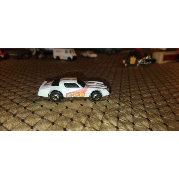 Hot Wheels Camaro Z-28 Mattel Gold Wheels 1982 Vintage "CAMRO" Base Hong Kong - Picture 7 of 9